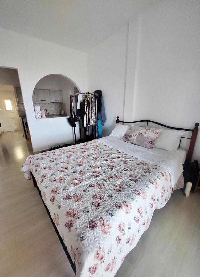 Hellmann Apartments Afión Extérieur photo
